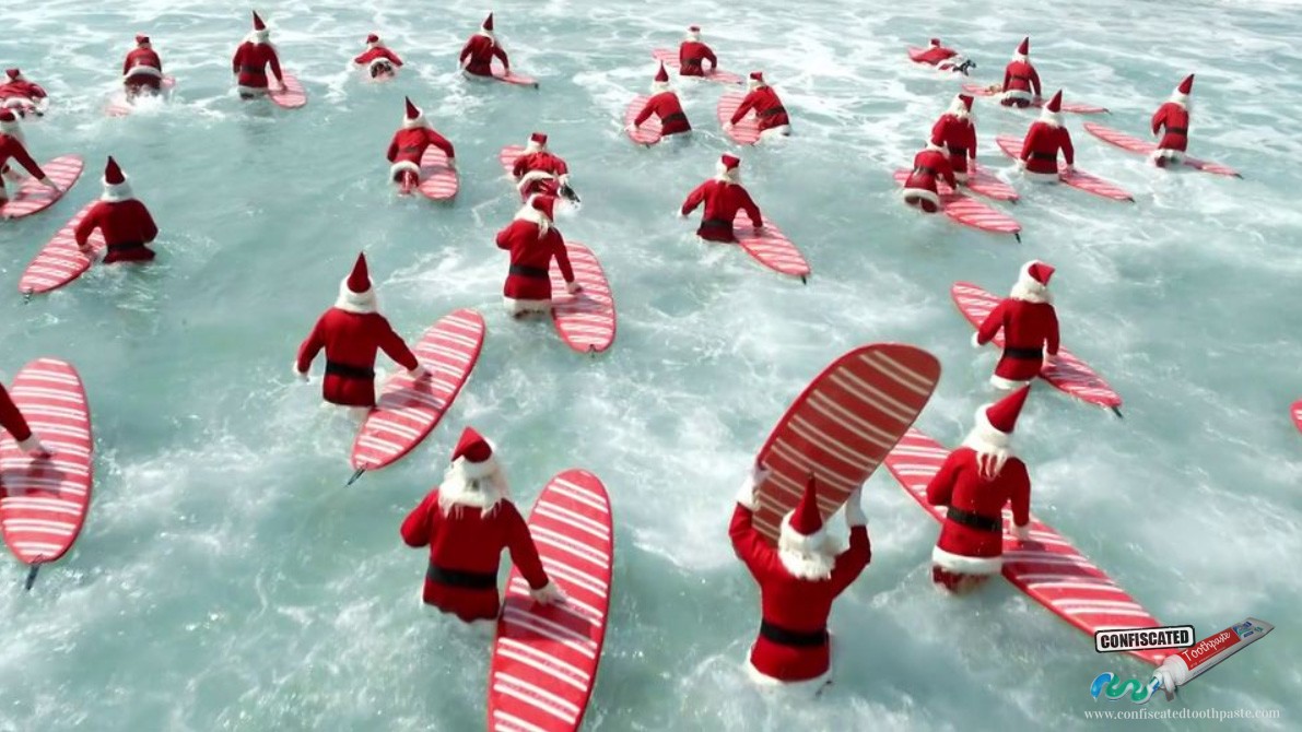 Christmas in Australia, Australian surfing santas